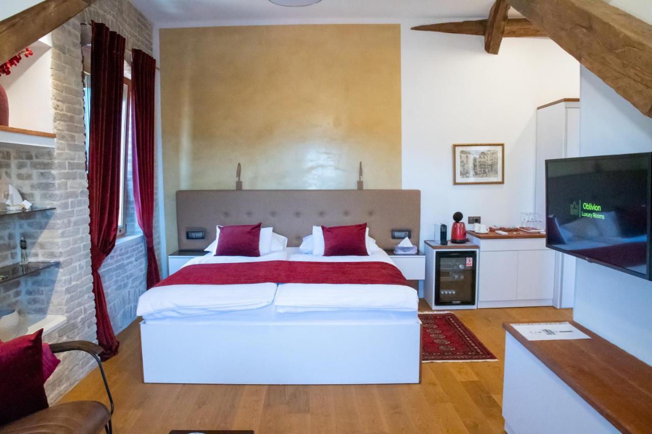 Oblivion Luxury Rooms Split Eksteriør bilde